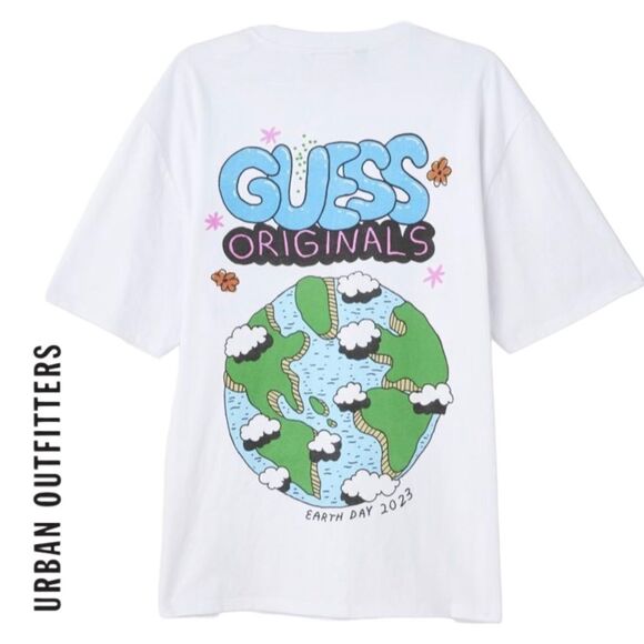 GUESS UO Urban Outfitters ORIGINALS Earth Day Planet Tee Shirt T-Shirt NEW M - Picture 1 of 5